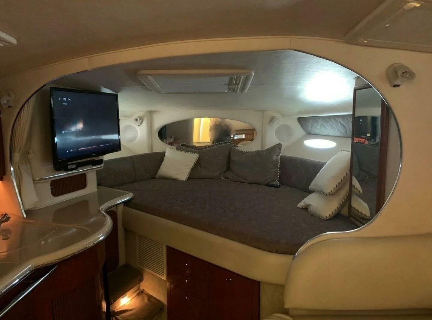 2002_310 Sundancer_a_005.jpg