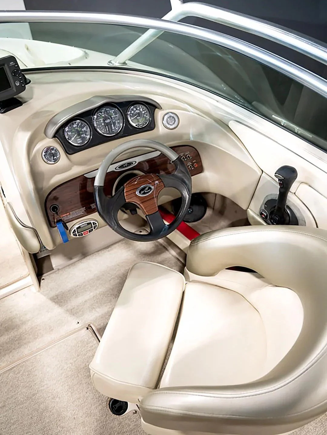 2004_220 Select_b_018.jpg