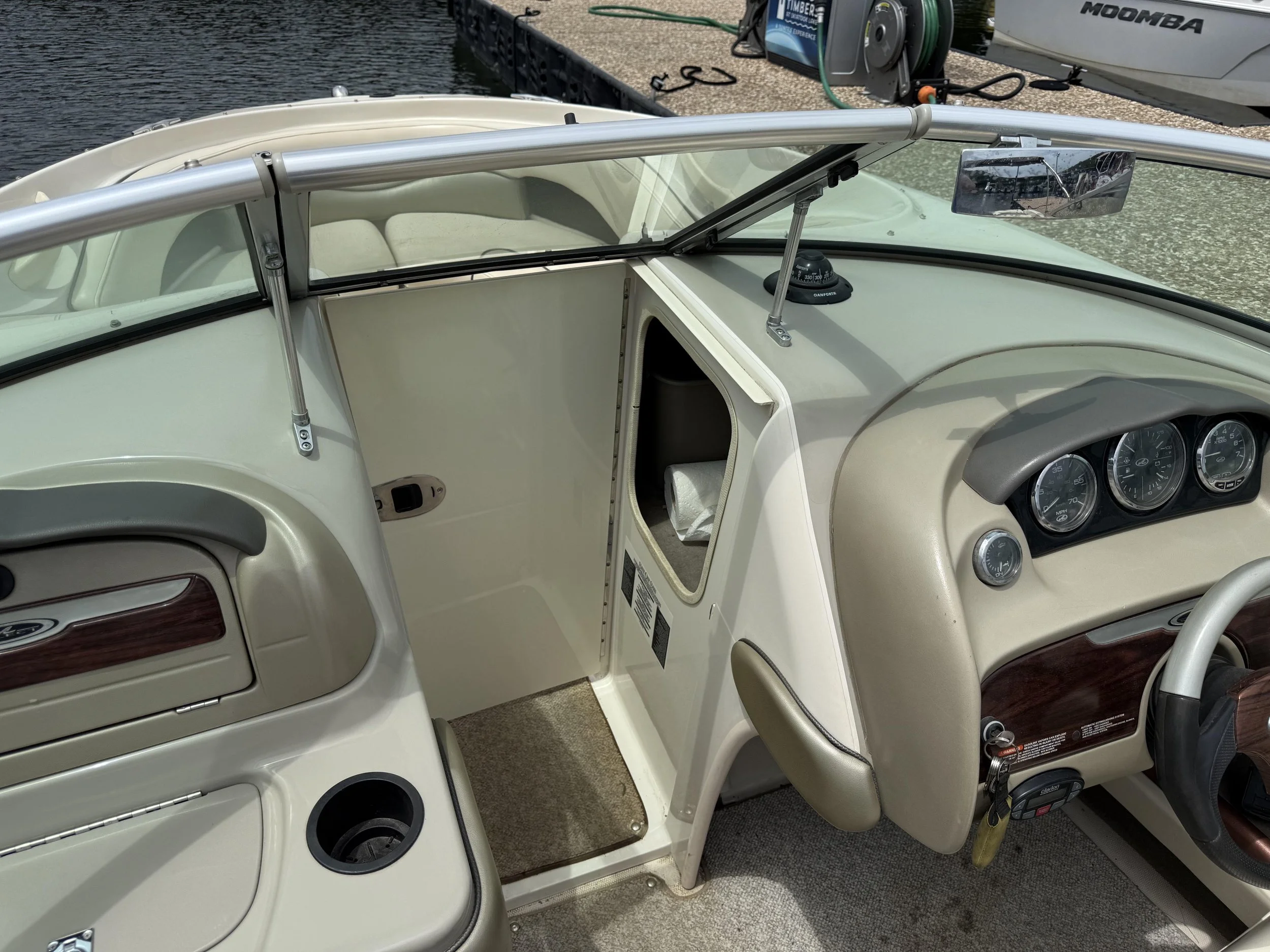 2004_220 Select_a_018.jpg