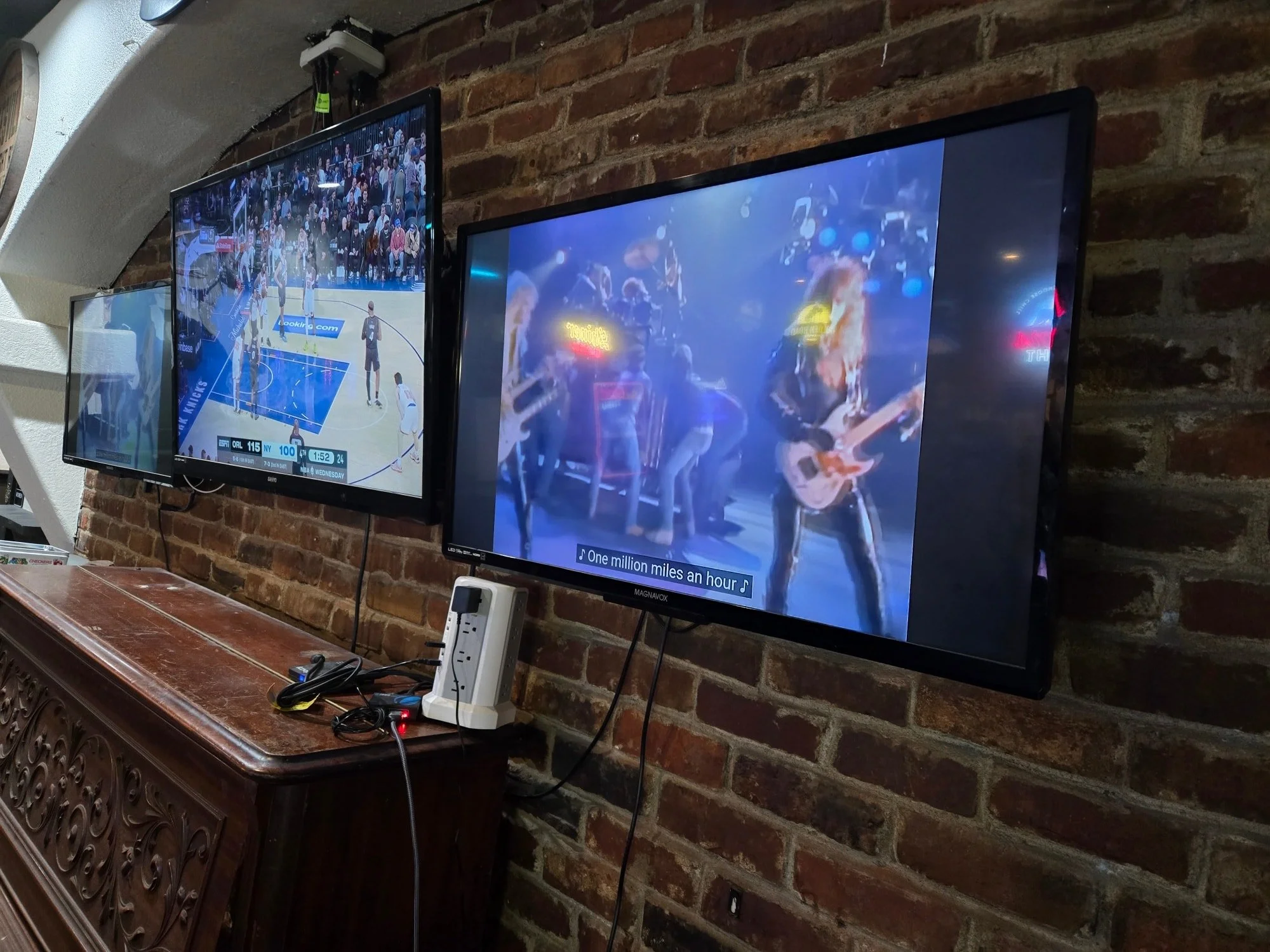 80s hair metal trivia starting now