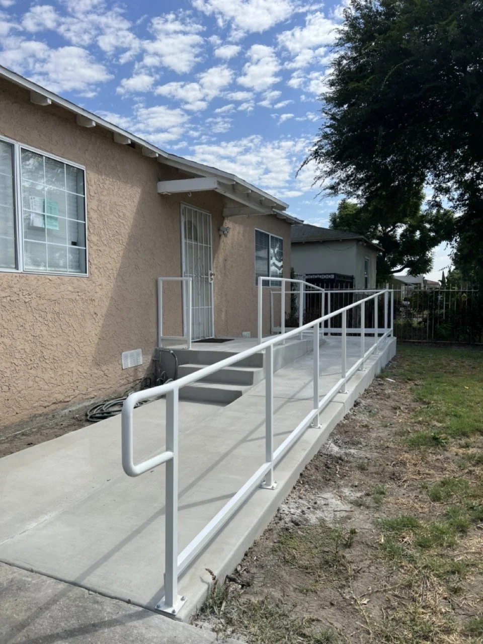 Ocote Coast Welders: staircase and handrails