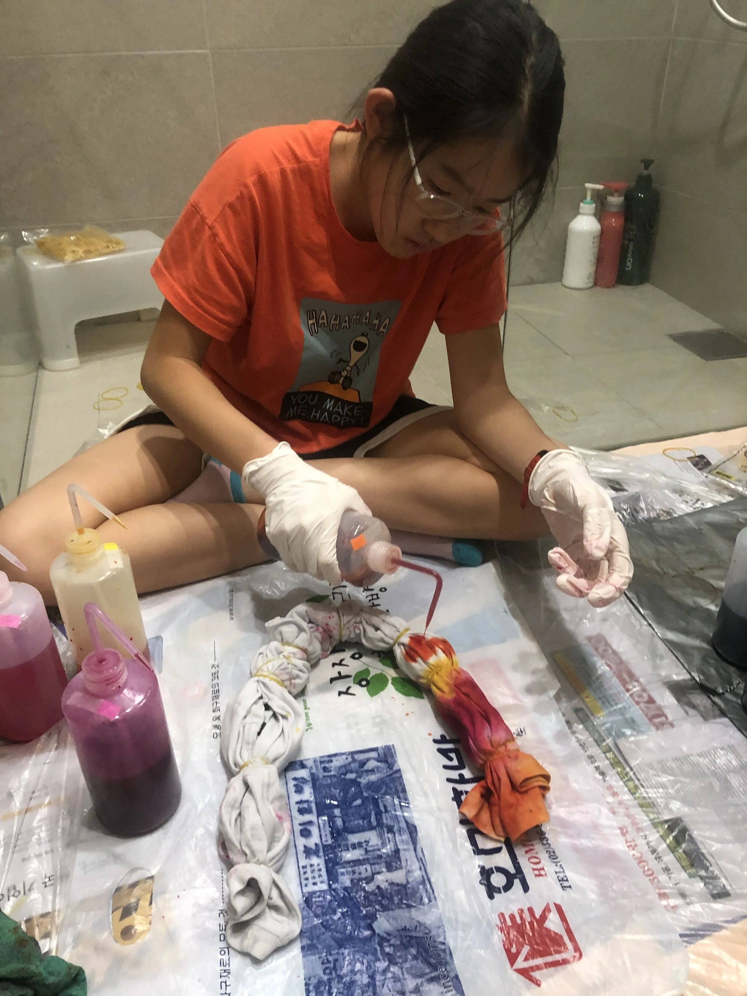 Process of dying T-Shirts