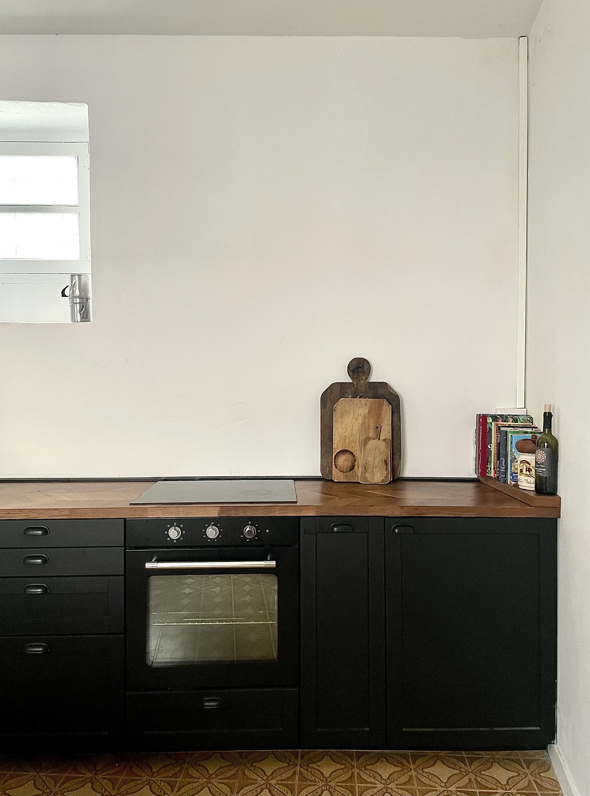 Interior designers holiday apartment in the historic centre of Pinerolo Northern Italy For sale. Close to Turin, Alps for skiing and cycling. Comes with Bike storage and all furniture and styling included.