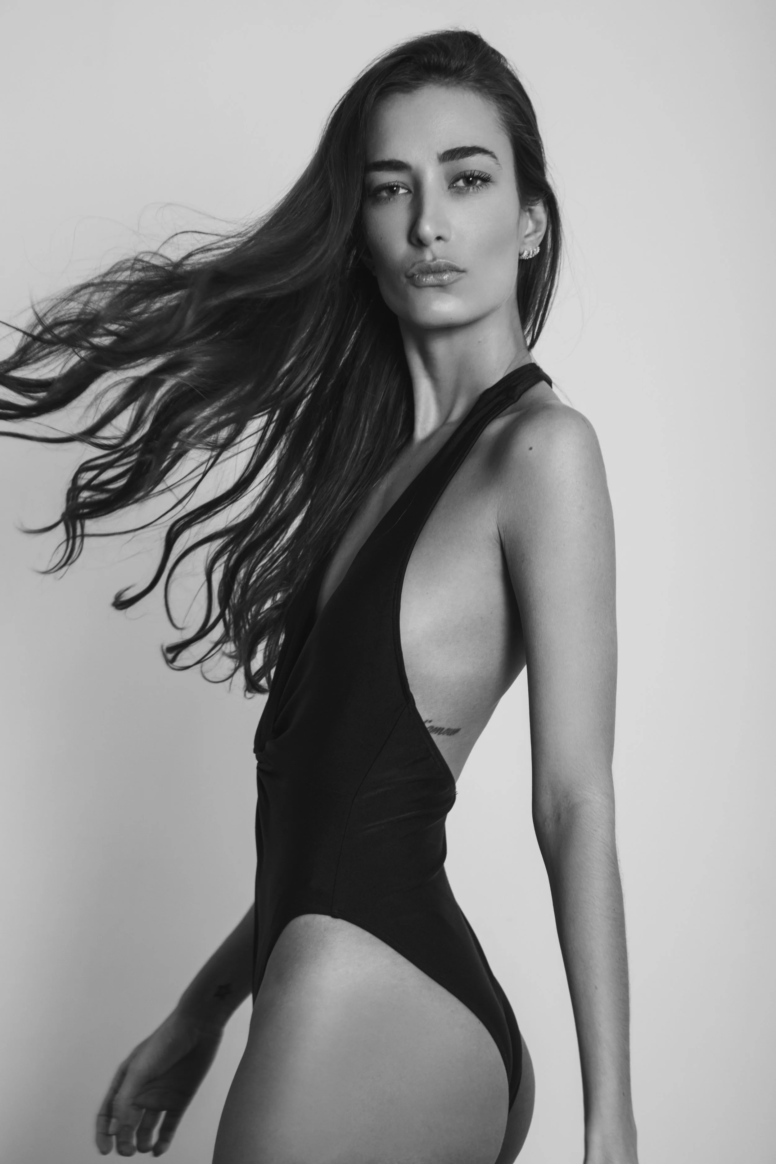 7844_JULIAFREIBERGER_BY_RICARDO_SOLIS.jpg