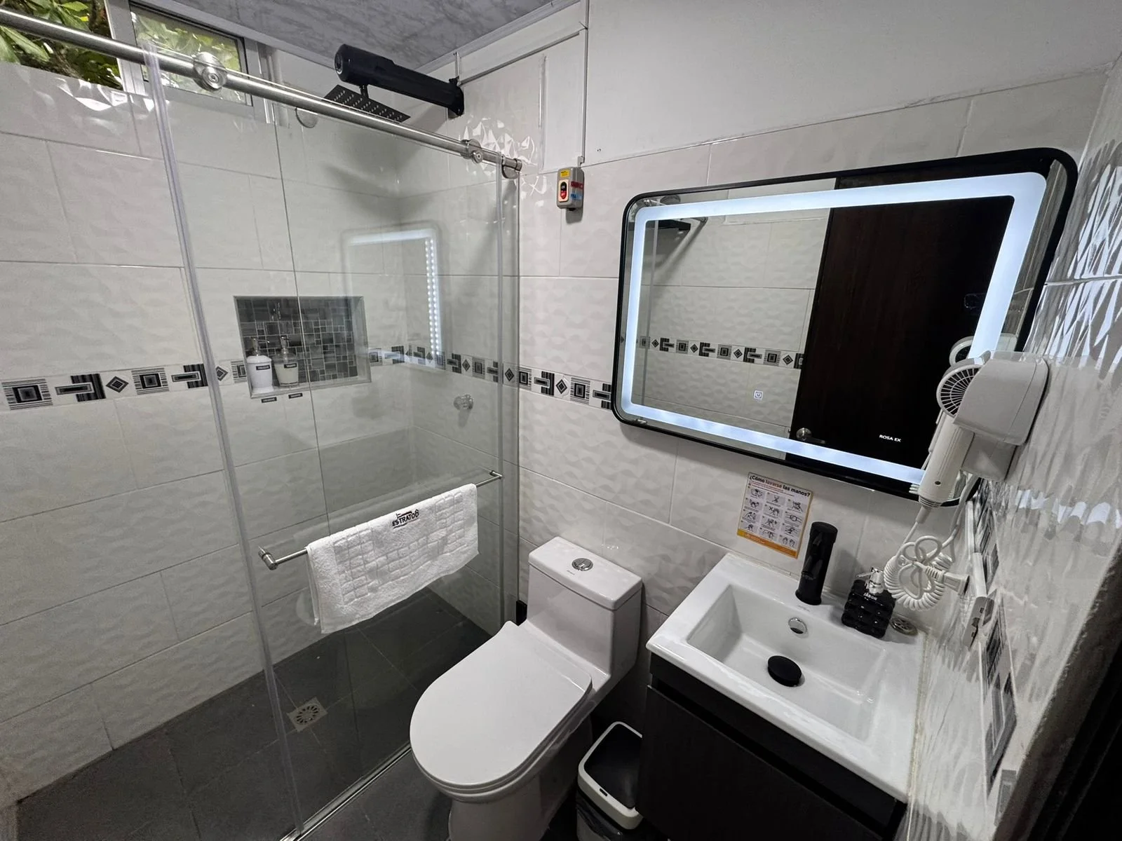 Imagen de WhatsApp 2025-12-02 a las 16.56.52_b5bf16a6.jpg