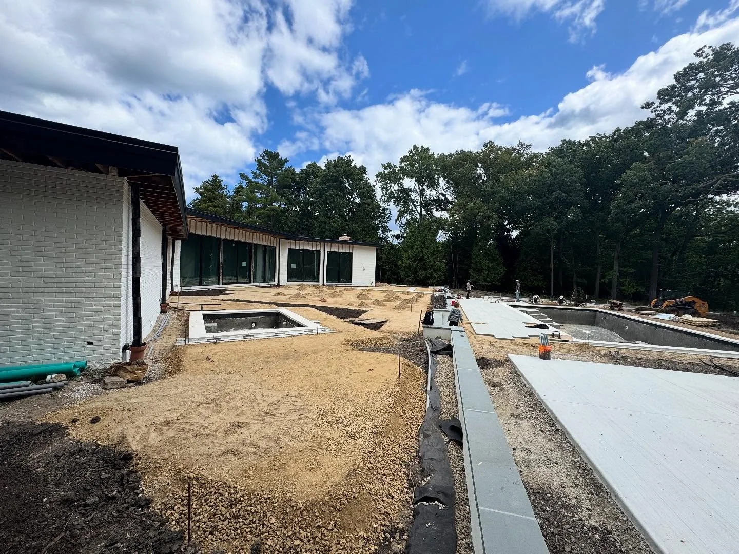 We&rsquo;re excited to kick off an incredible new construction project where we&rsquo;re designing and building a one-of-a-kind outdoor oasis! ✨

This backyard will feature:
🏡 Custom hardscape + landscape design
🏊&zwj;♂️ A luxurious pool &amp; hot 