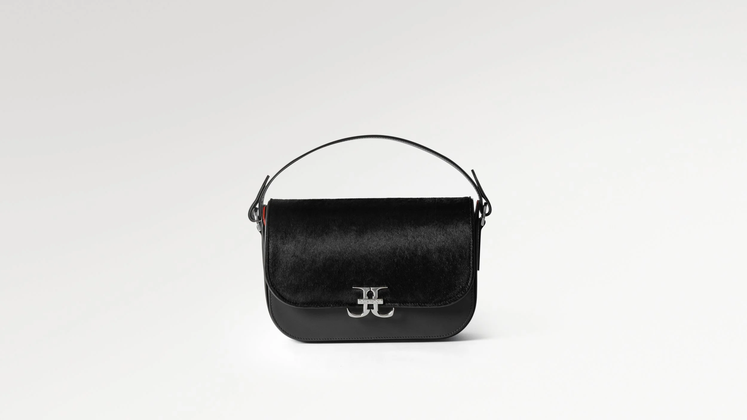 Saddle-Black-Pony-Leather-6519.jpg