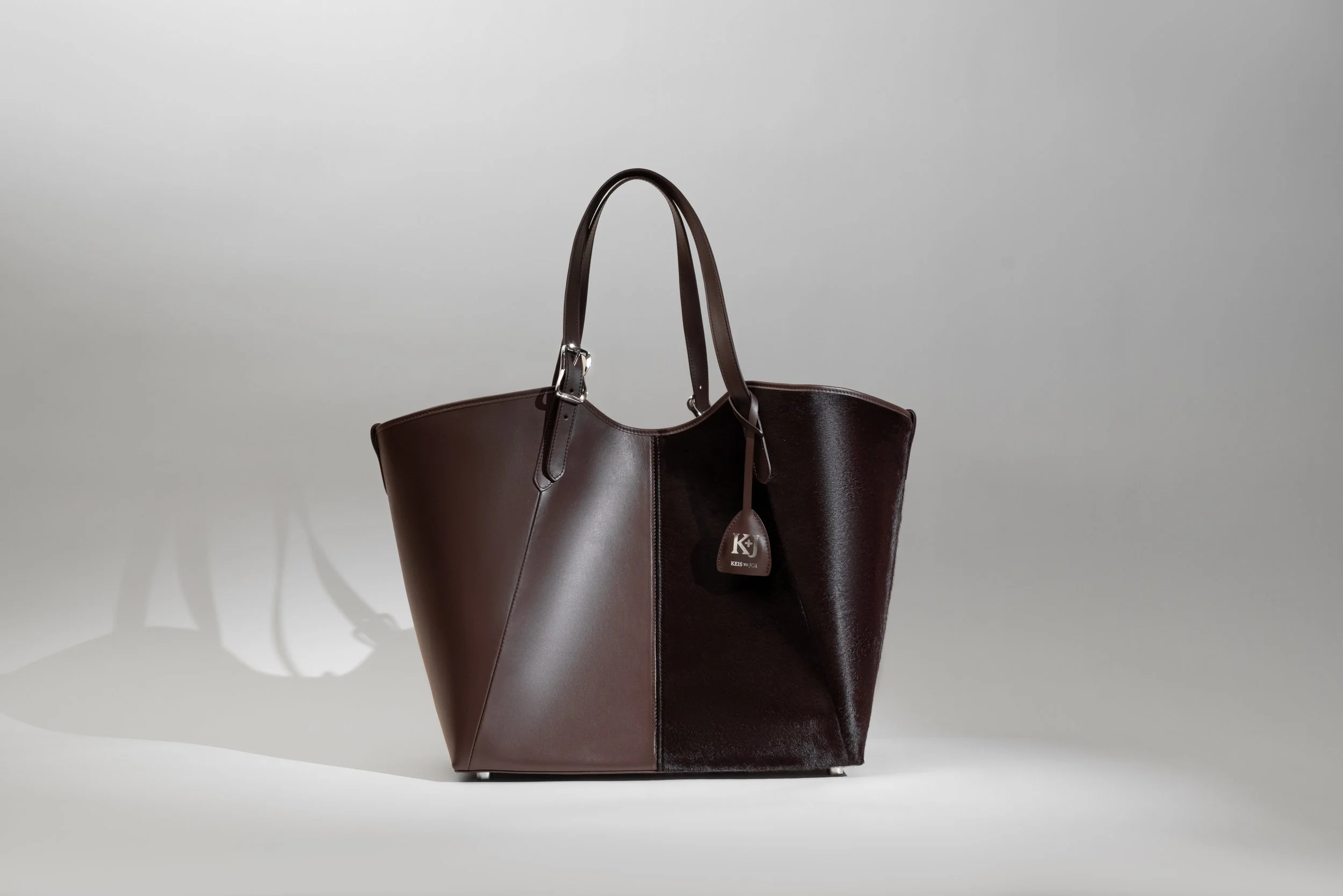 Muse Tote - Cocoa Cavallino / Cocoa Boxed Calf