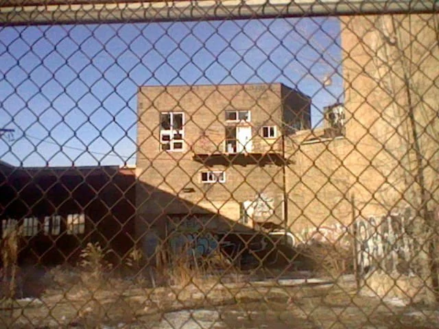 "(w)41.9(i)422(n)7, -8(d)7.71(o)288(w)" | 
Digital Photography (3DS) | 
2026