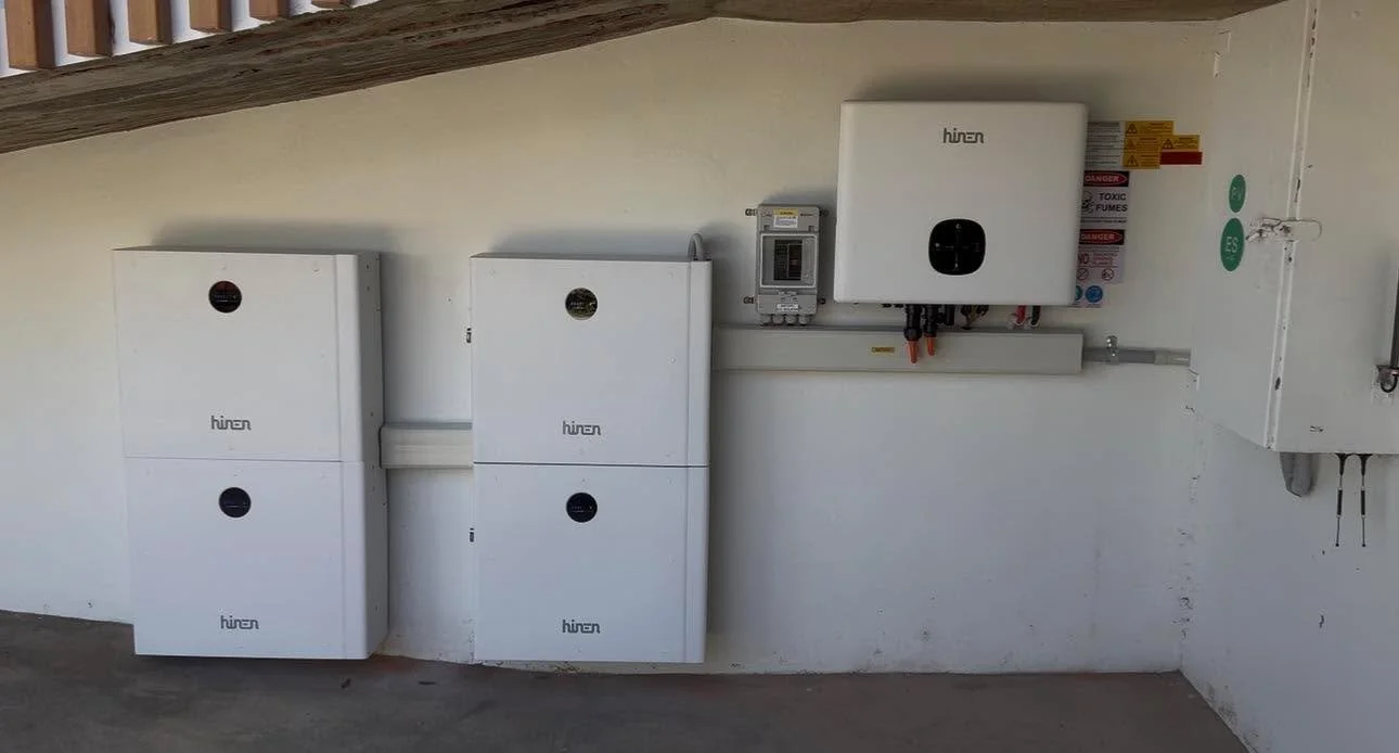 🔋Make the most of your solar!

You're looking at a 20kw battery Hinen battery set up we installed for a client recently to take advantage of those sun rays their solar panels are soaking up! 

This is the perfect way to run the air con with out the 