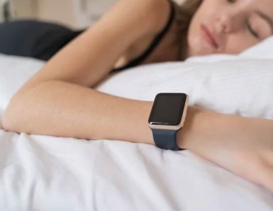 Do You Really Need a Sleep Tracker? A Critical Look