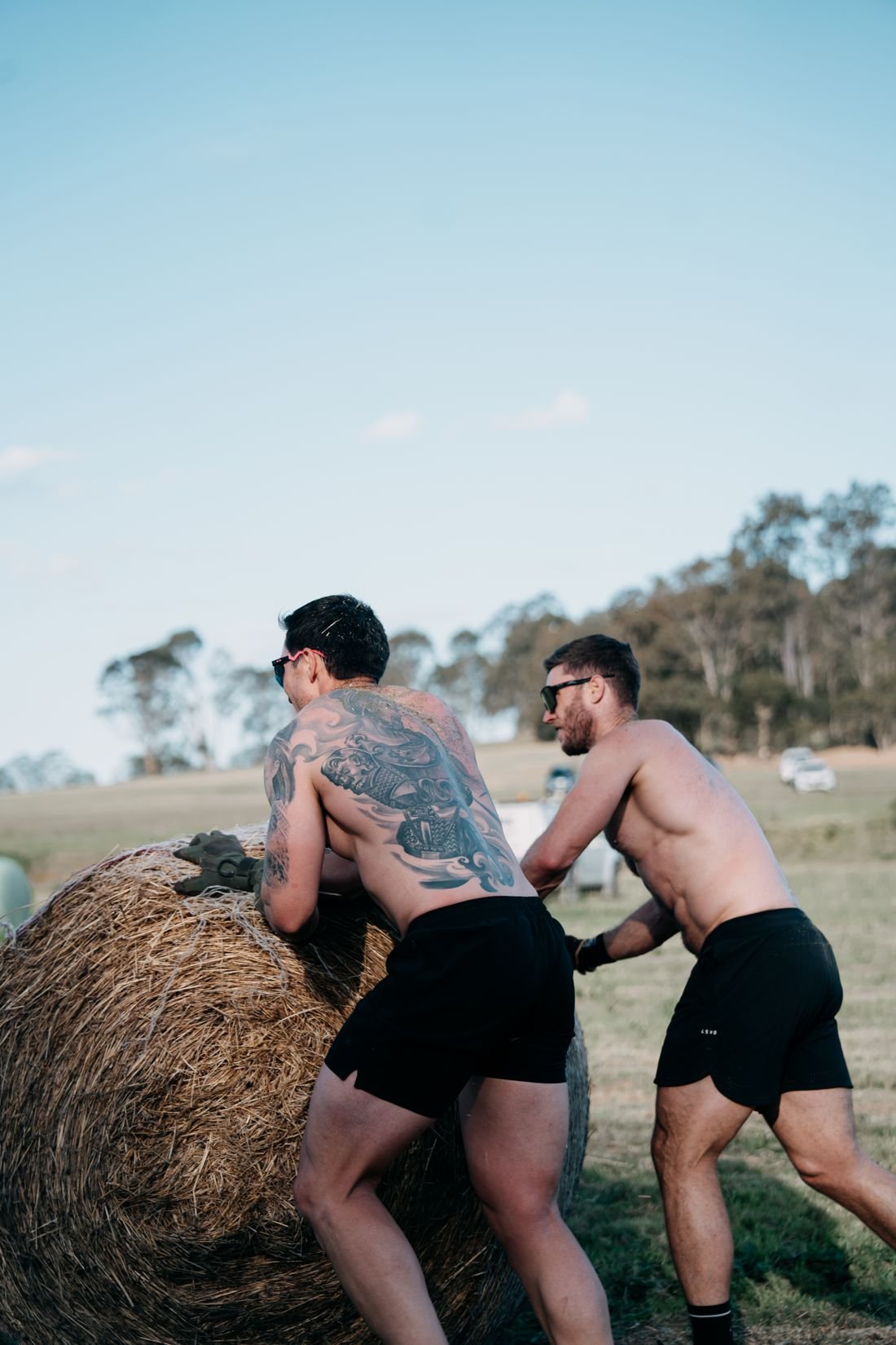 10-farm-jam-2026-round-bale-push-pair.jpg