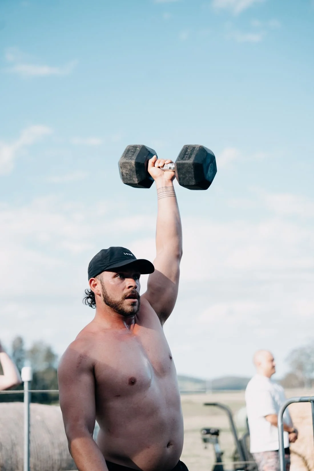 03-farm-jam-2026-dumbbell-snatch.jpg