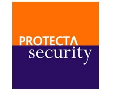 Logotipo con el texto 'PROTECTA security' en colores naranja, blanco, y morado.
