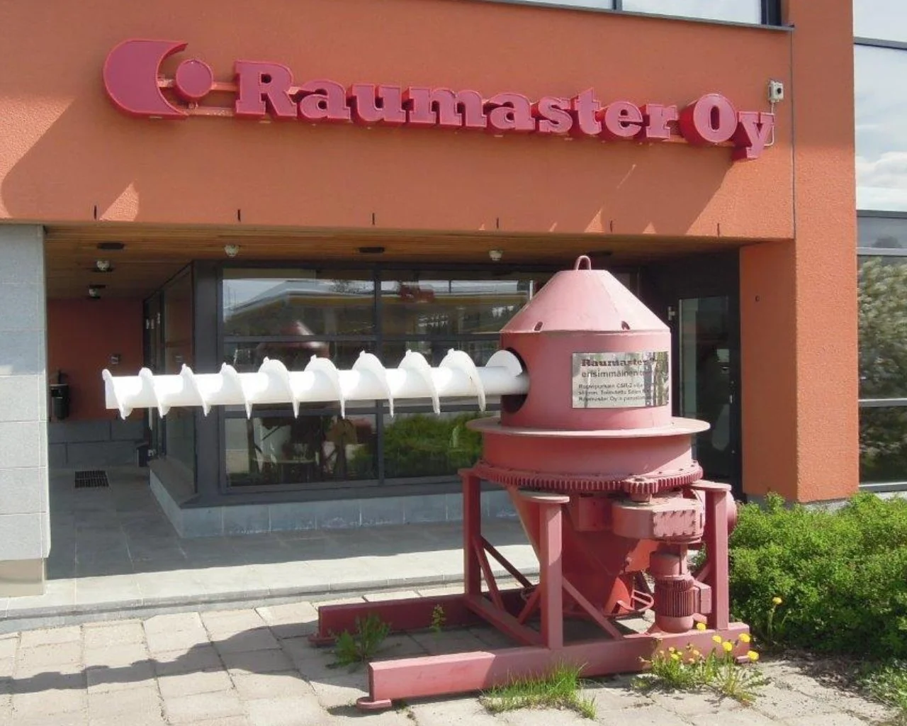 Raumaster's first screw reclaimer