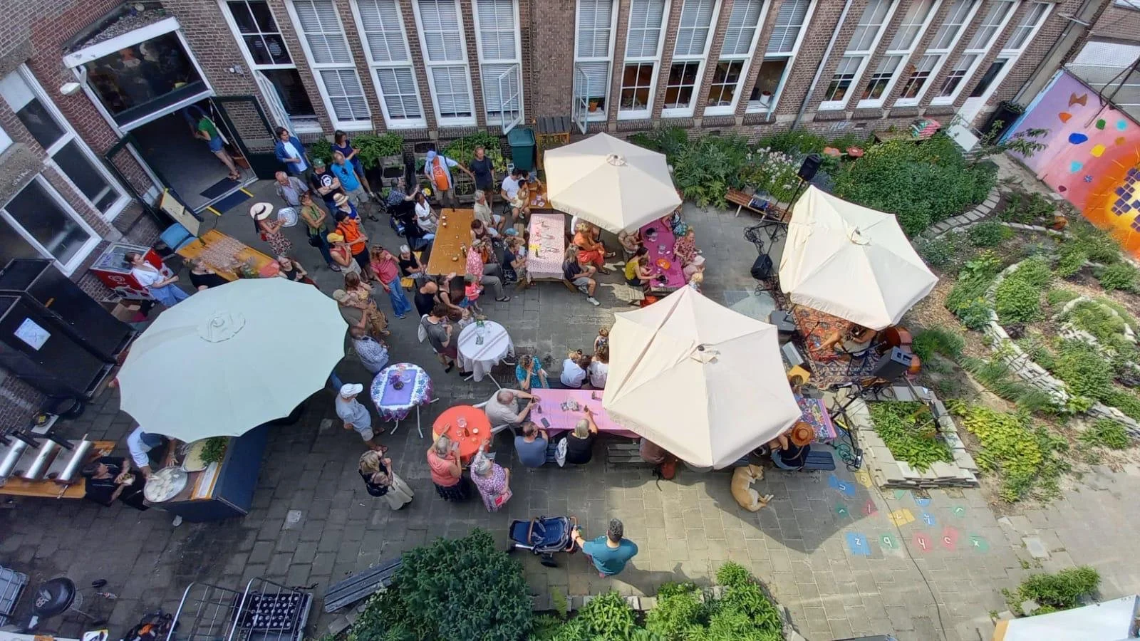 Weimar’s Wijkpaleis kan nog een jaar door