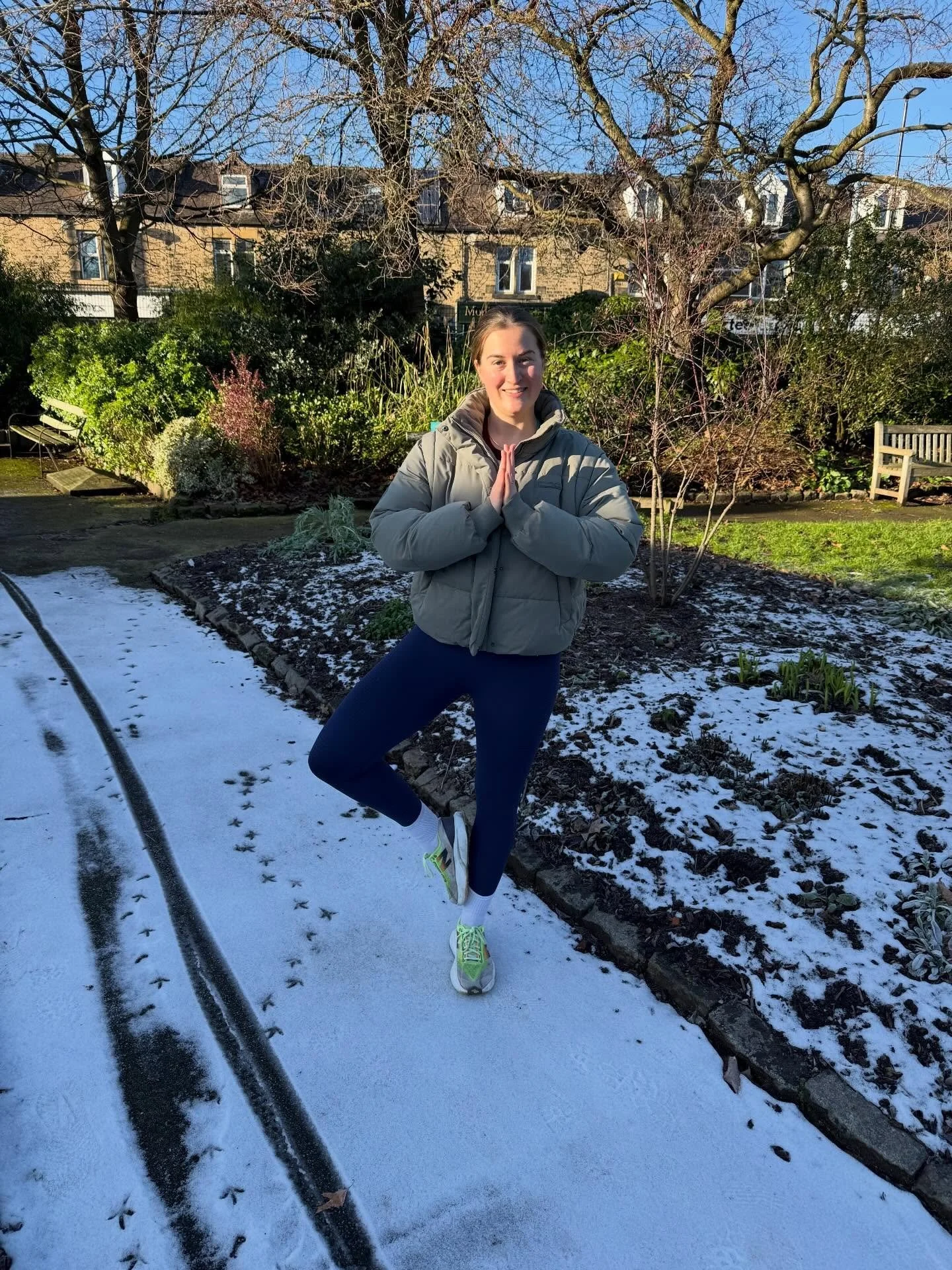 A gentle Jan &lsquo;26 💫✨🌟

1. Loved getting back to teaching after a short break 🧘&zwj;♀️ 
2. Making time for self practice 
3. Coffee time
4 &amp; 5. A weekend in London 
6. Rainy walk in the Peak 
7. Trying something new - great fun throwing po