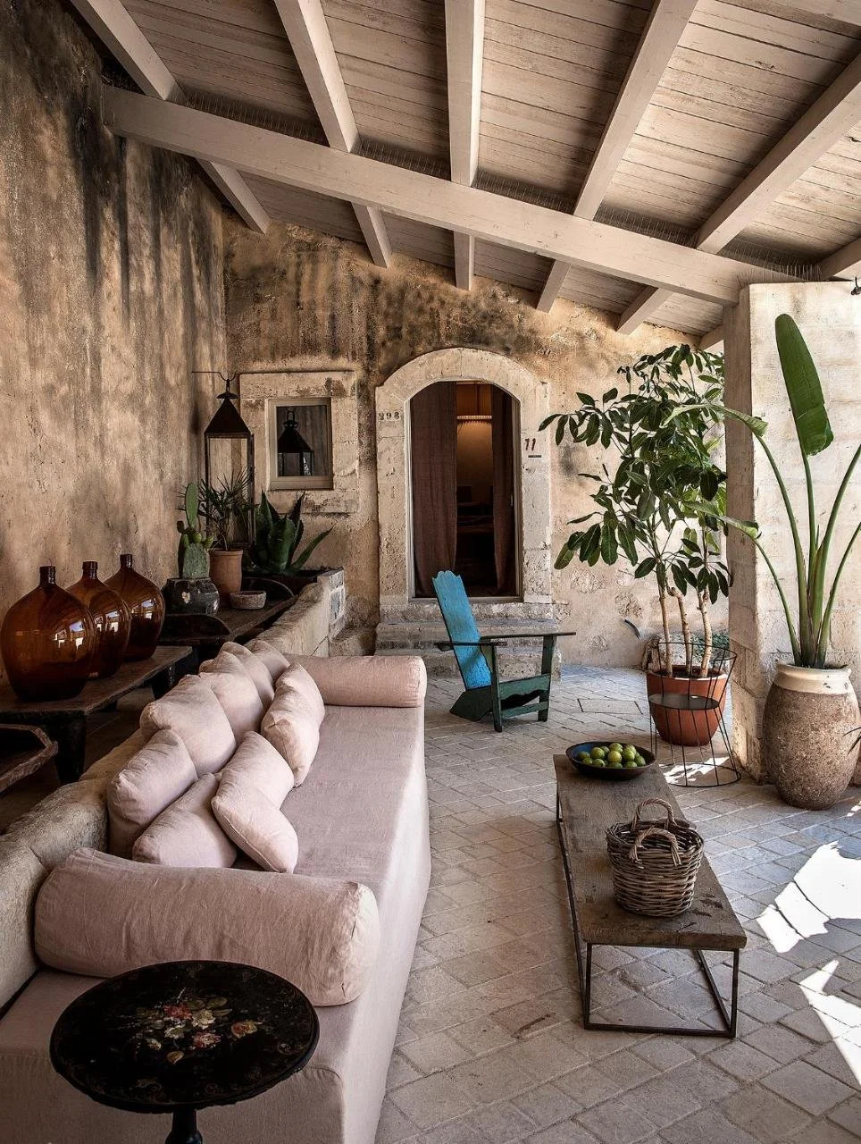 sicilia_interior_2.jpg