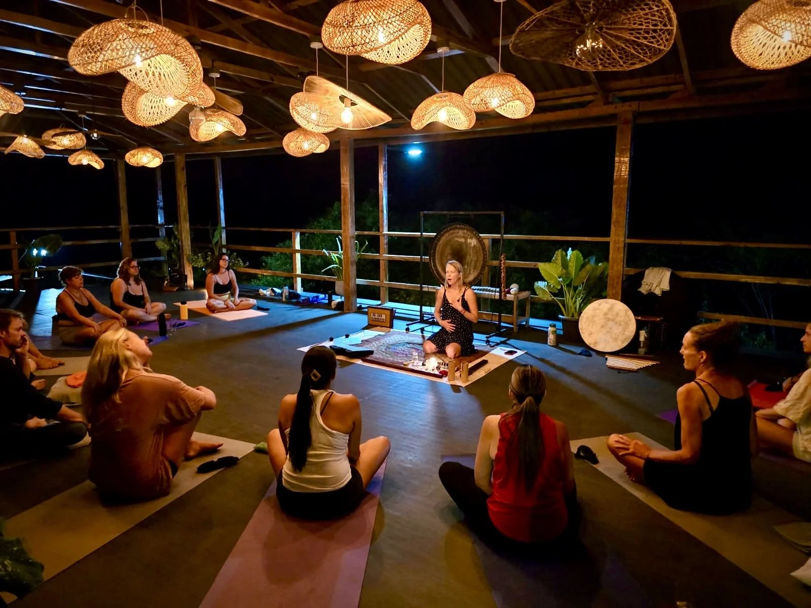 Maria Vesanen Community Breathwork.jpg