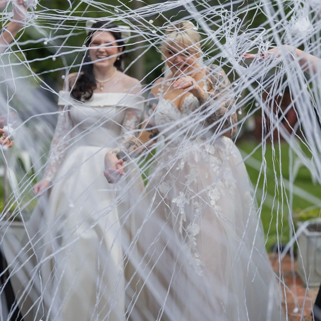 Wedding Wednesday: "Can we throw confetti at Amalfi White?" 🕊️✨

It&rsquo;s the question every couple asks! The "confetti shot" is often the most joyful photo of the whole day, and the answer is a big YES&mdash;with just two smal