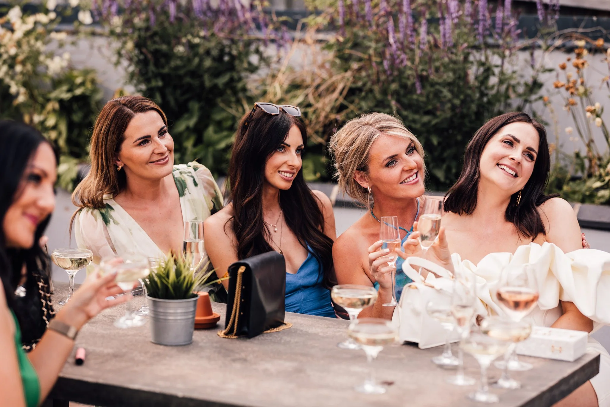 Glass of fizz, anyone? 🥂

The sun&rsquo;s out this weekend and our garden is a real sun trap &ndash; you don&rsquo;t want to miss it. Come down, relax, and enjoy a crisp glass of fizz or a cheeky cocktail in the sunshine.

And while you&rsquo;re her