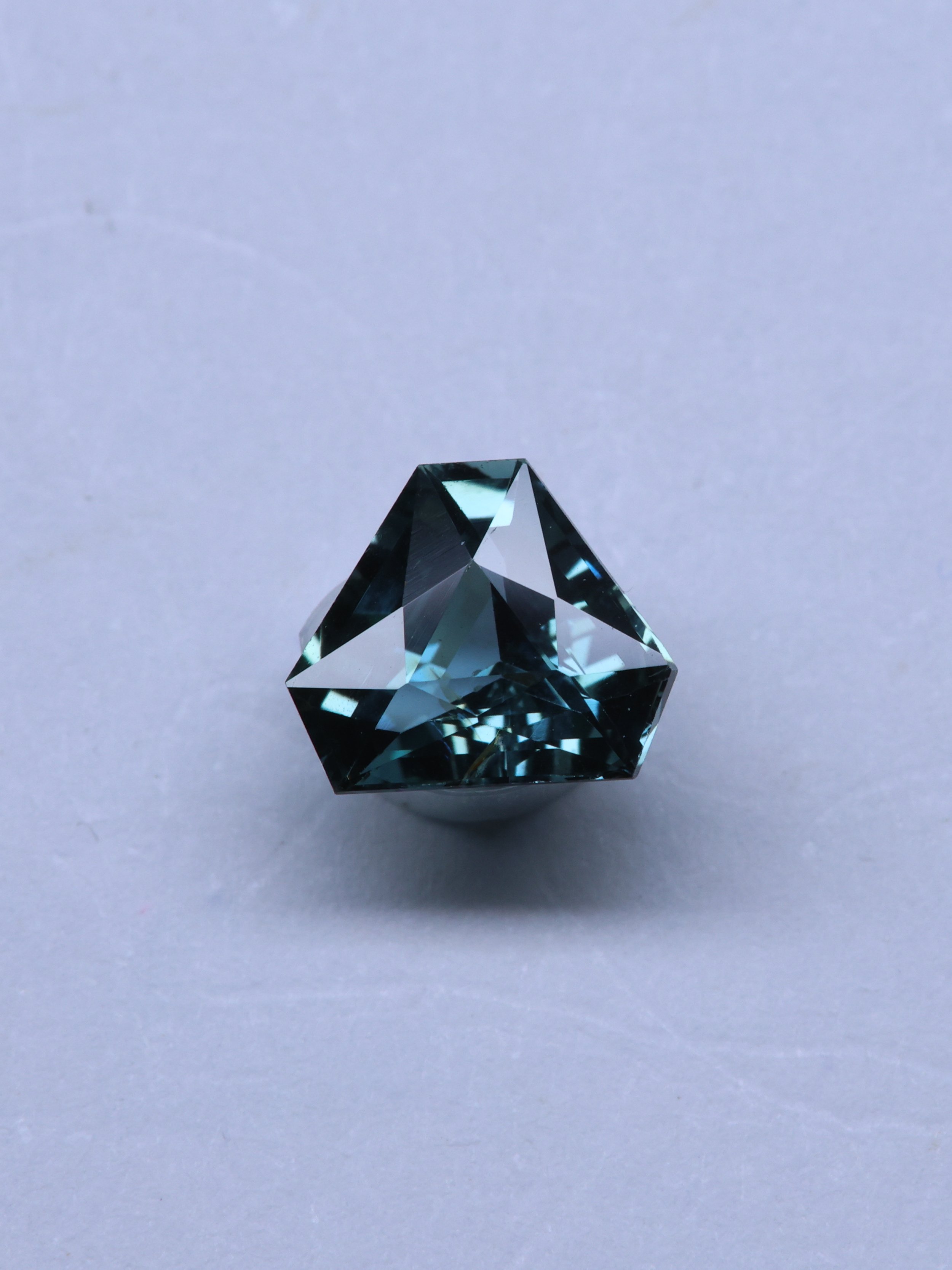 Madagascar Sapphire : EN023