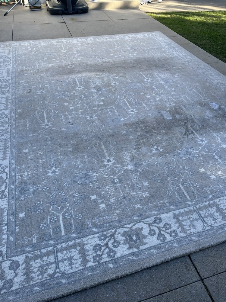 Before rug cleaning