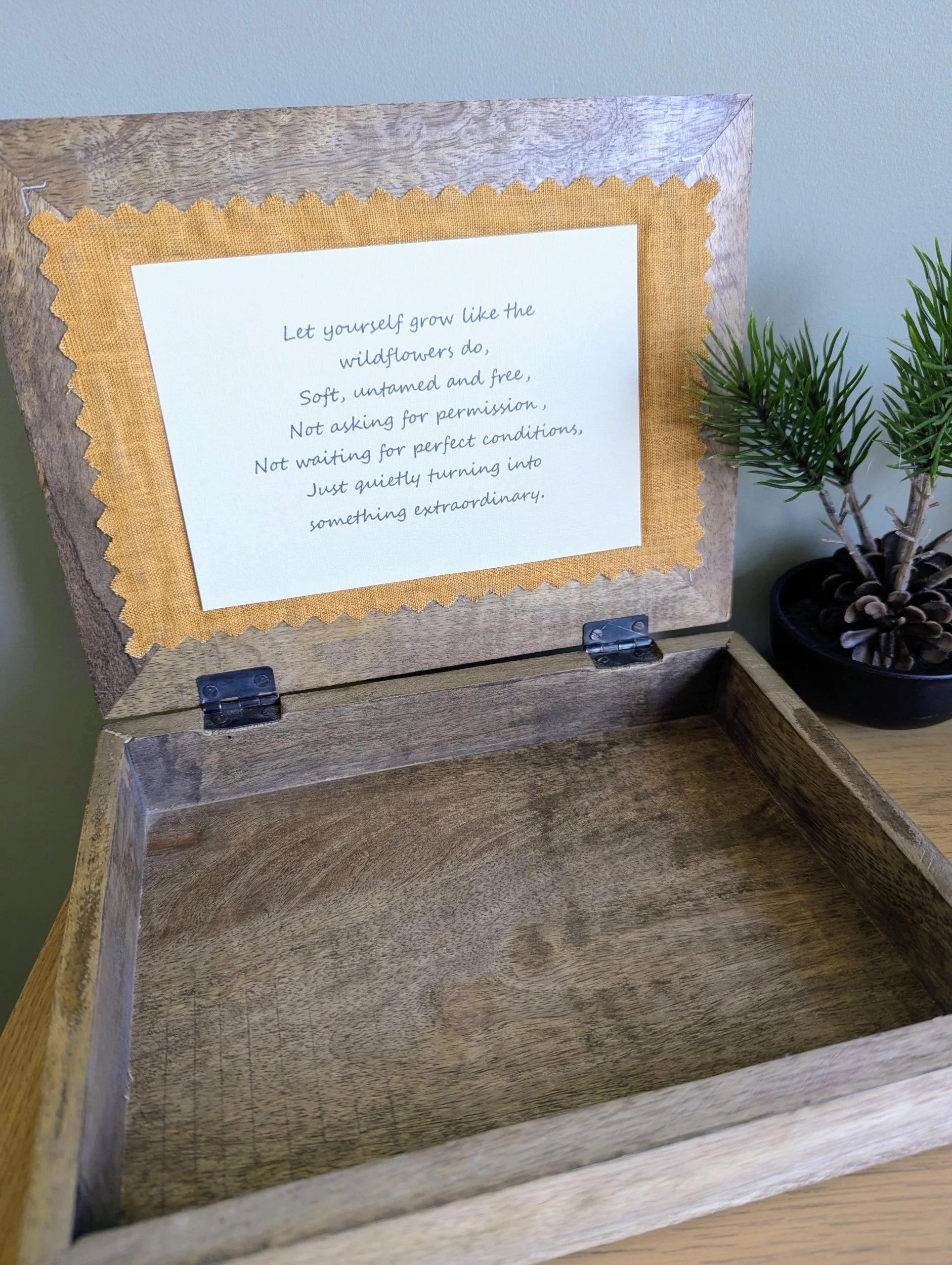 Meadow and garden wooden botanical bee jewellery keepsake box