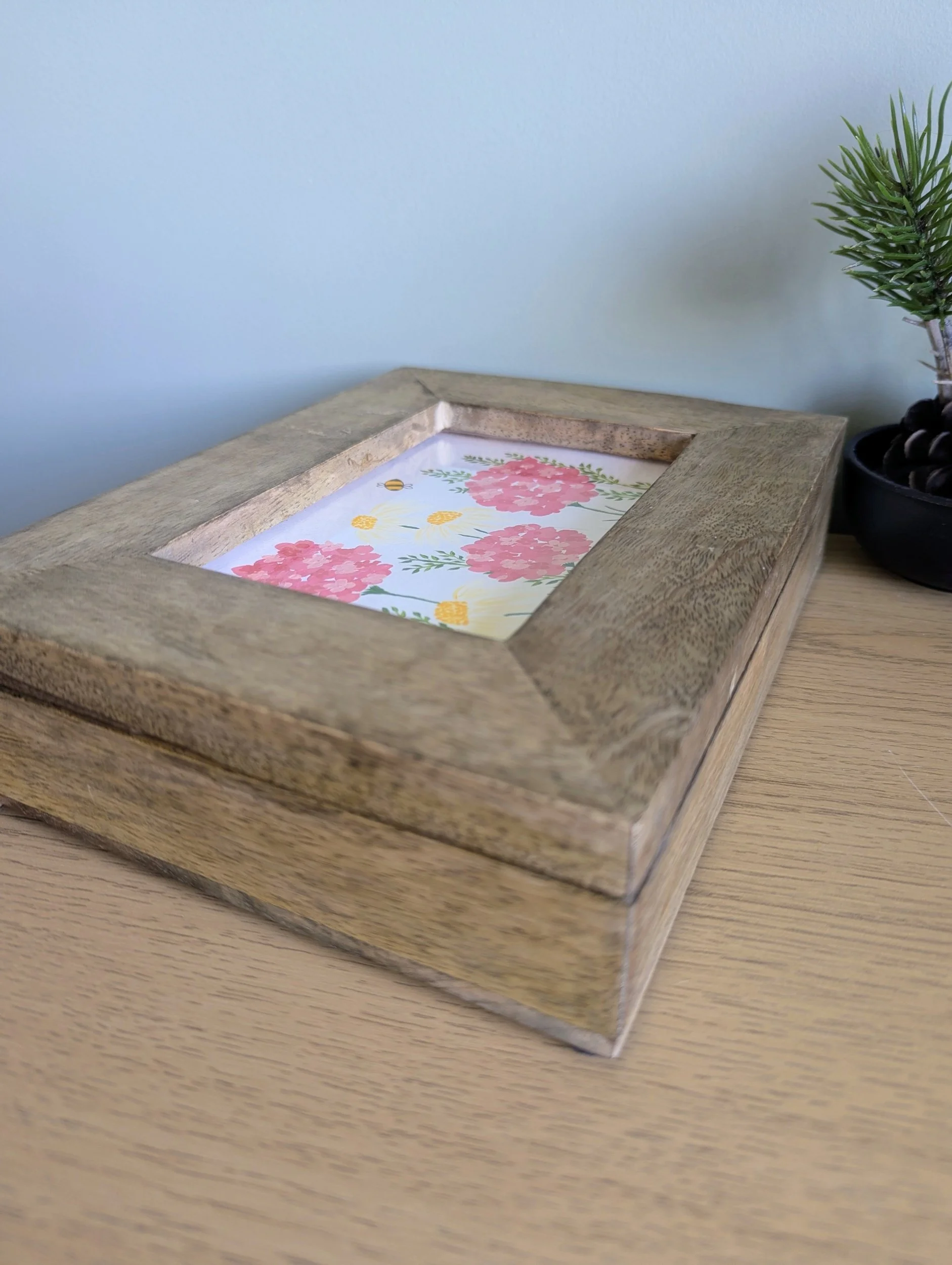 Meadow and garden wooden botanical bee jewellery keepsake box