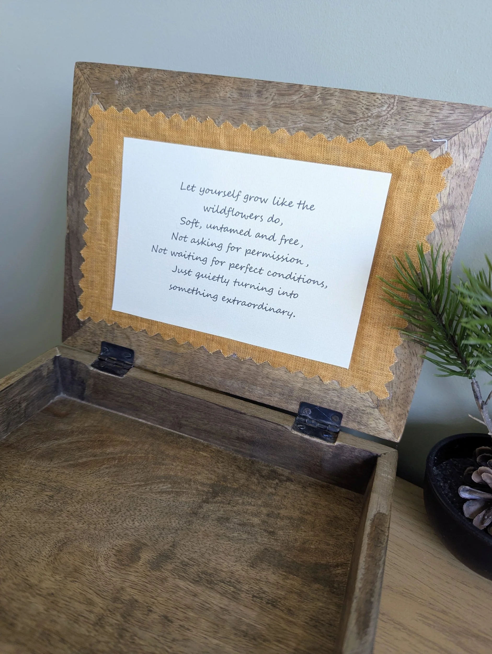 Meadow and garden wooden botanical bee jewellery keepsake box