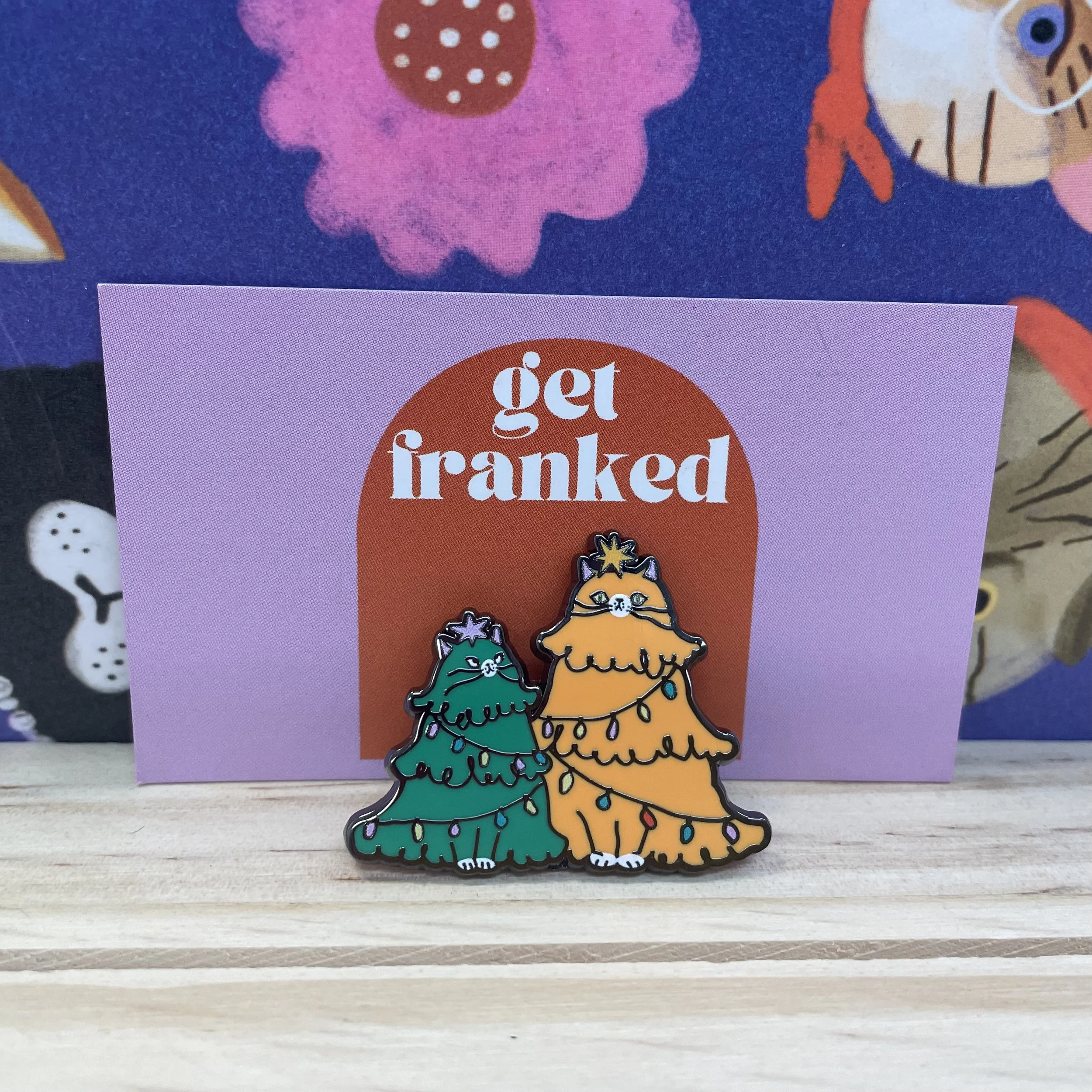 Pin: Christmas tree cats
