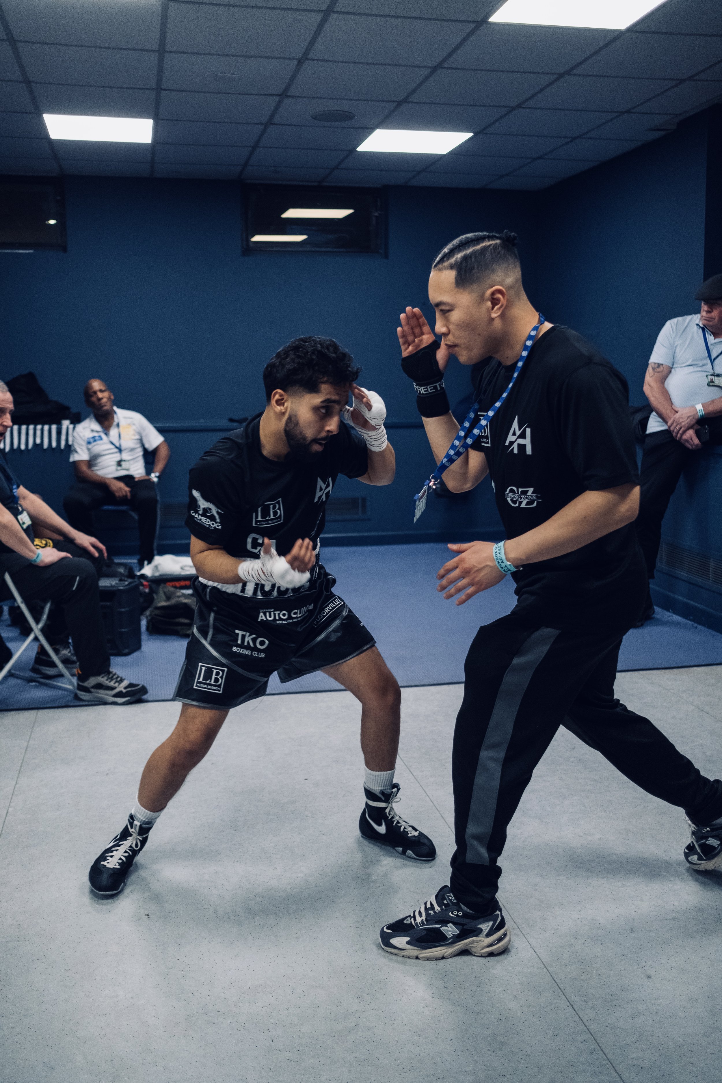 Steve Iron with pro fighter, doing some light tech and fight IQ before pro debut