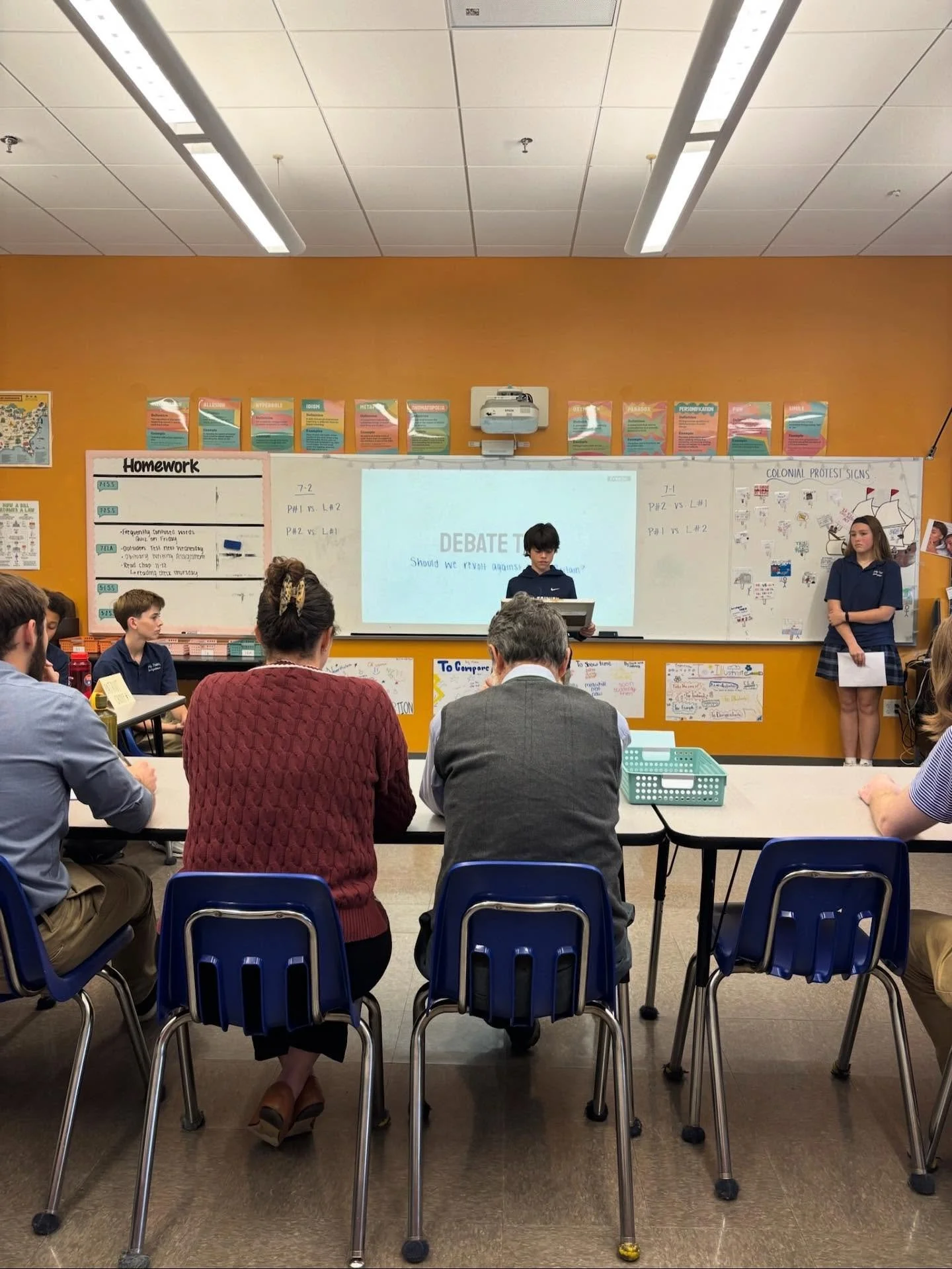 Yesterday was our 3rd Annual Loyalists vs. Patriots Debate! Students delivered their carefully crafted speeches to a panel of judges, showcasing confidence, research, and strong public speaking skills.
Congratulations to 7-2&rsquo;s Loyalists and 7-1