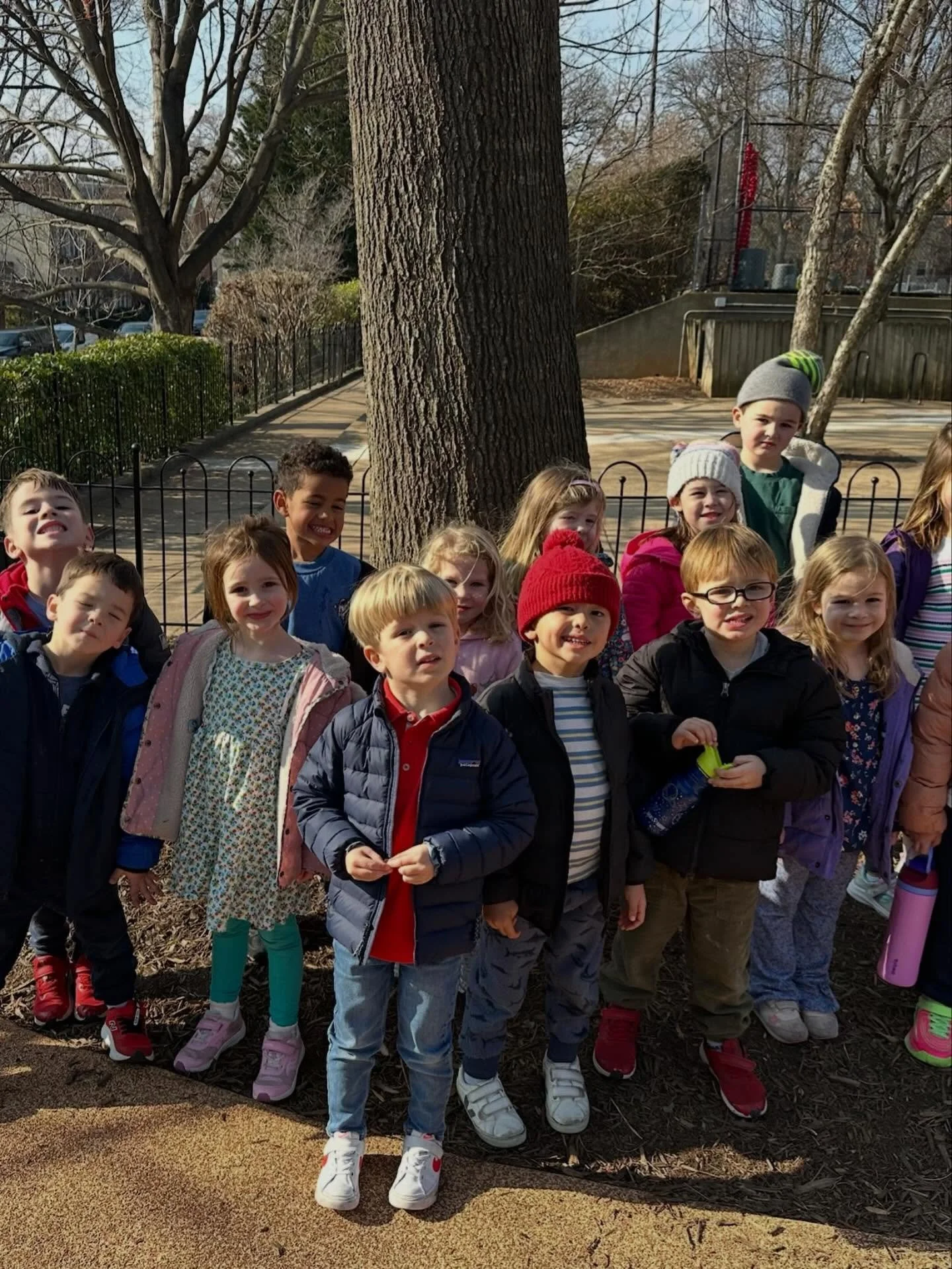Earlier this week, Pre-K took advantage of the warm weather with a fun trip to Volta Park! They even got to spend time with Officer Williams, making the day extra special ☀️🚓!!