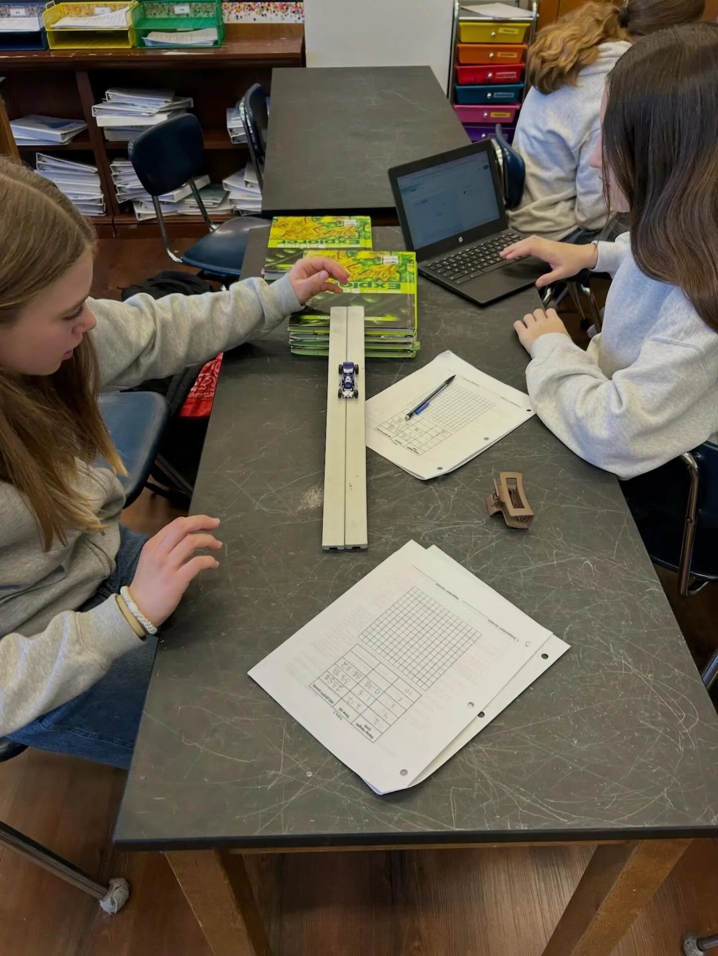 From Jesus taking the wheel in 8th grade&rsquo;s Hot Wheels lab to volcanoes erupting in the snow 🏎️❄️🌋 It&rsquo;s been an exciting last few weeks at school! Indoor recess fun, a fantastic LS Assembly, and an inspiring 5th grade visit with James Po