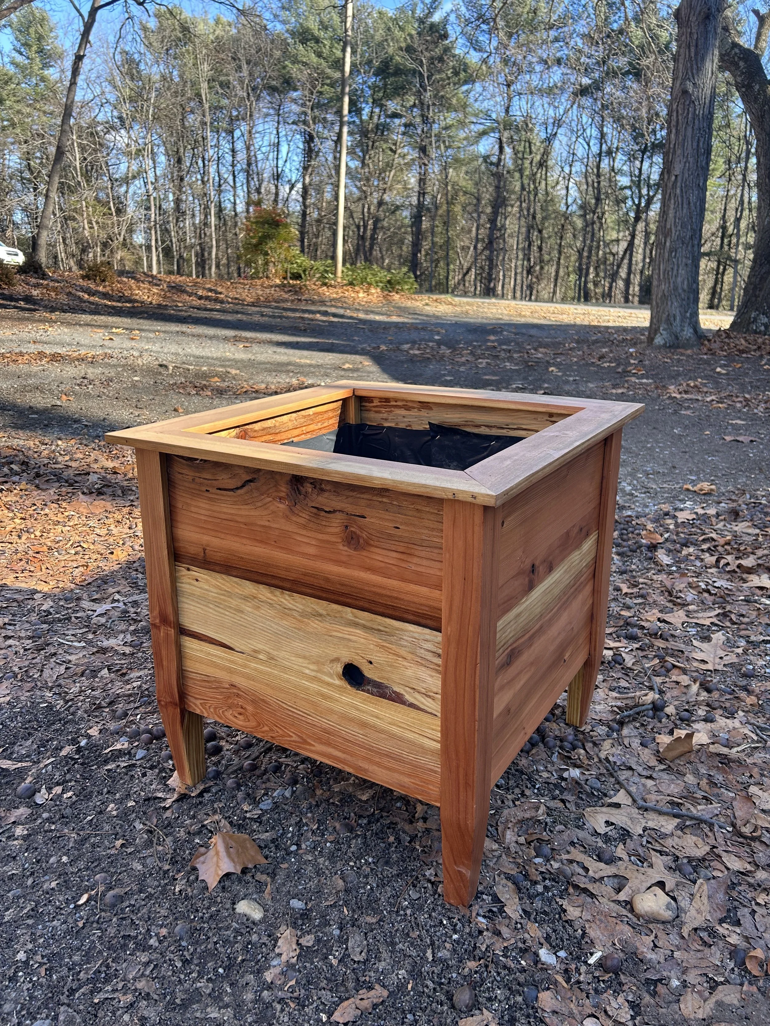 Redwood planter- 3.jpeg