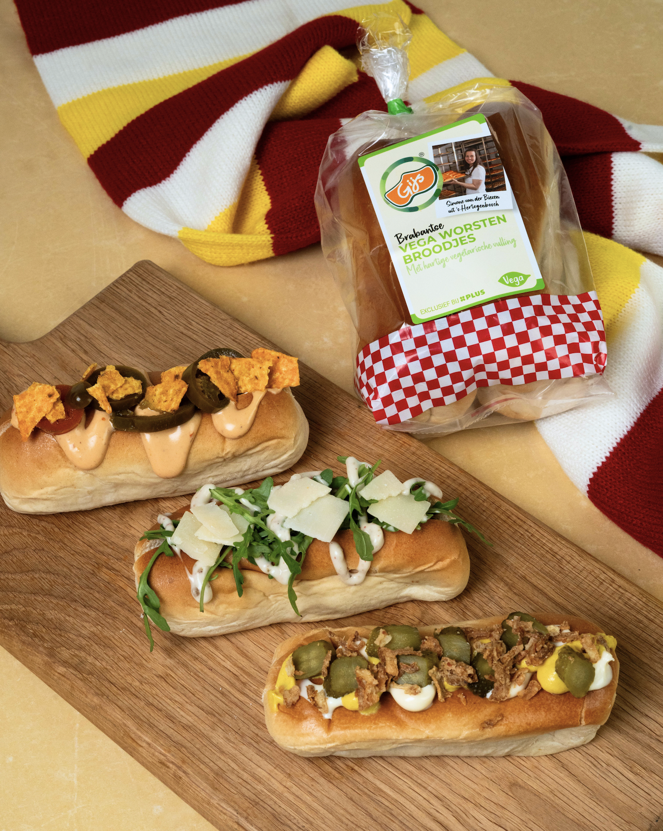 Worstenbroodjes met topping