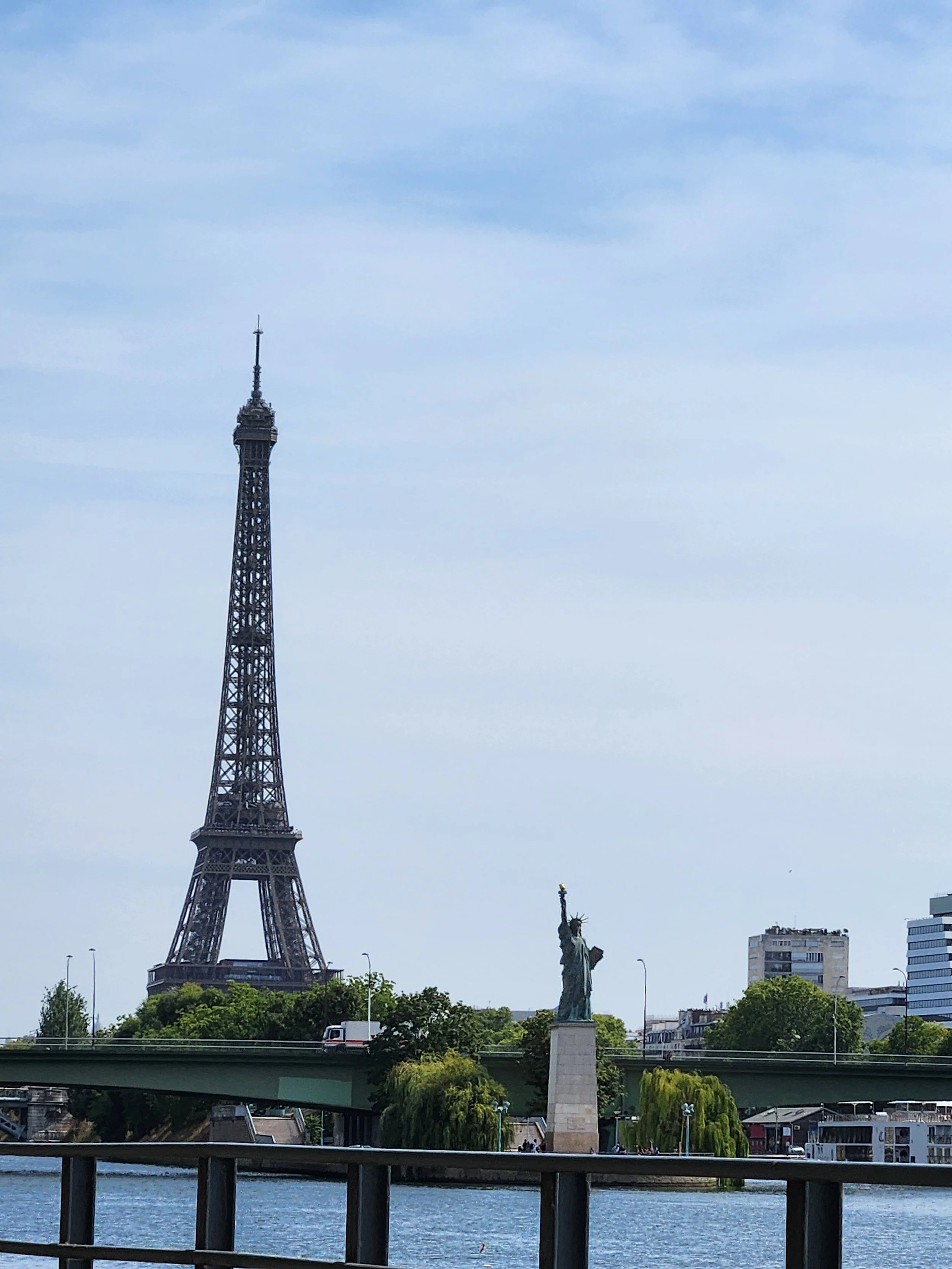 France-Liberty-Far.jpg