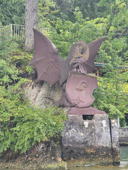 A lakeside dragon sculpture just for fun
