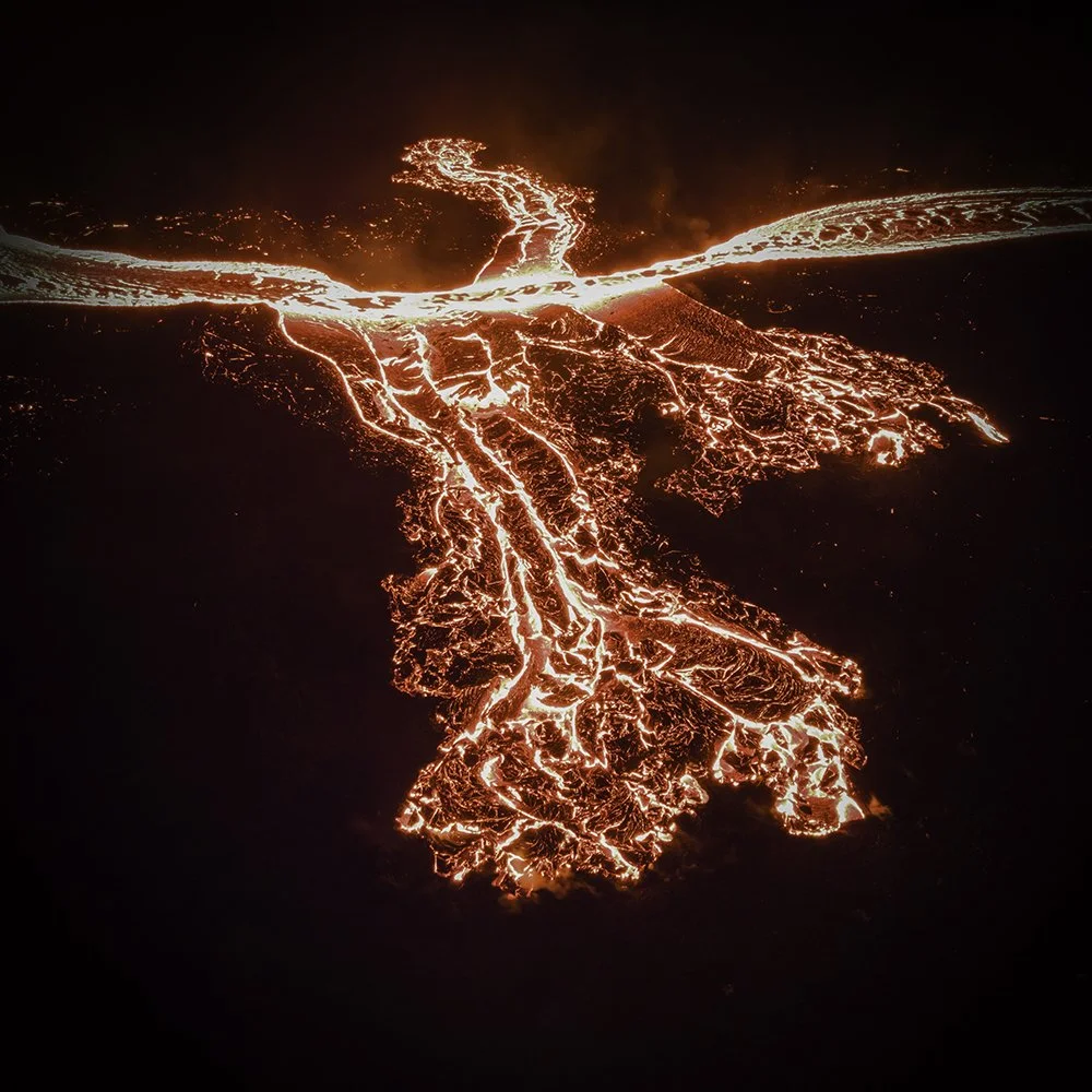 Fagradalsfjall Night 1x1.jpg