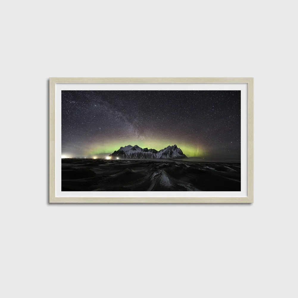 Aurora over the Sands PANO-OAK FRAME.jpg