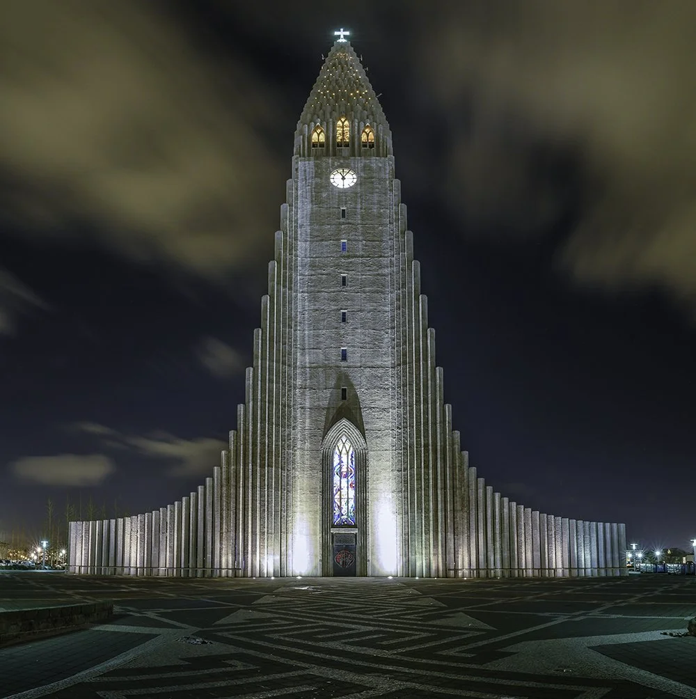 Hallgrimskirkja Church 1x1.jpg