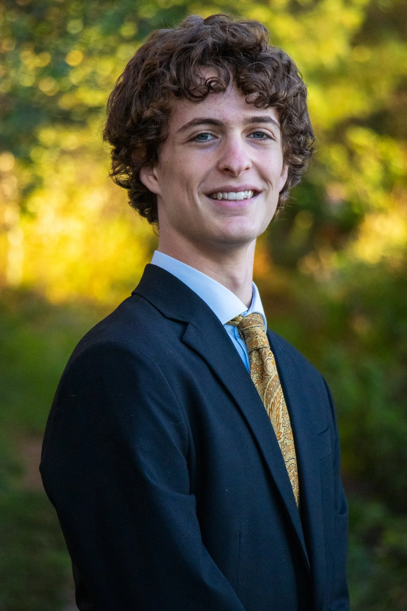 Ari Senior Pics-10.jpg