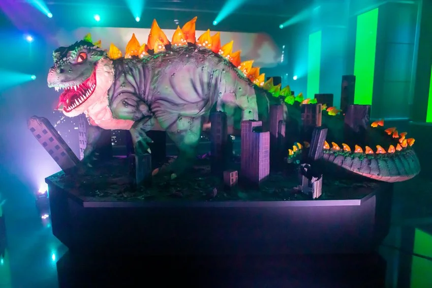 Team Buddy's _Monsters_-themed cake_Original.jpeg