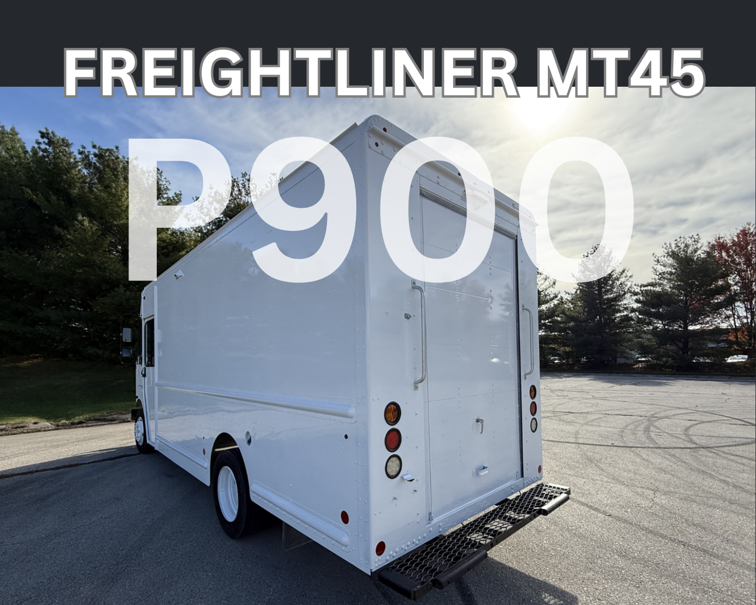Freightliner MT45 P900 Spotlight