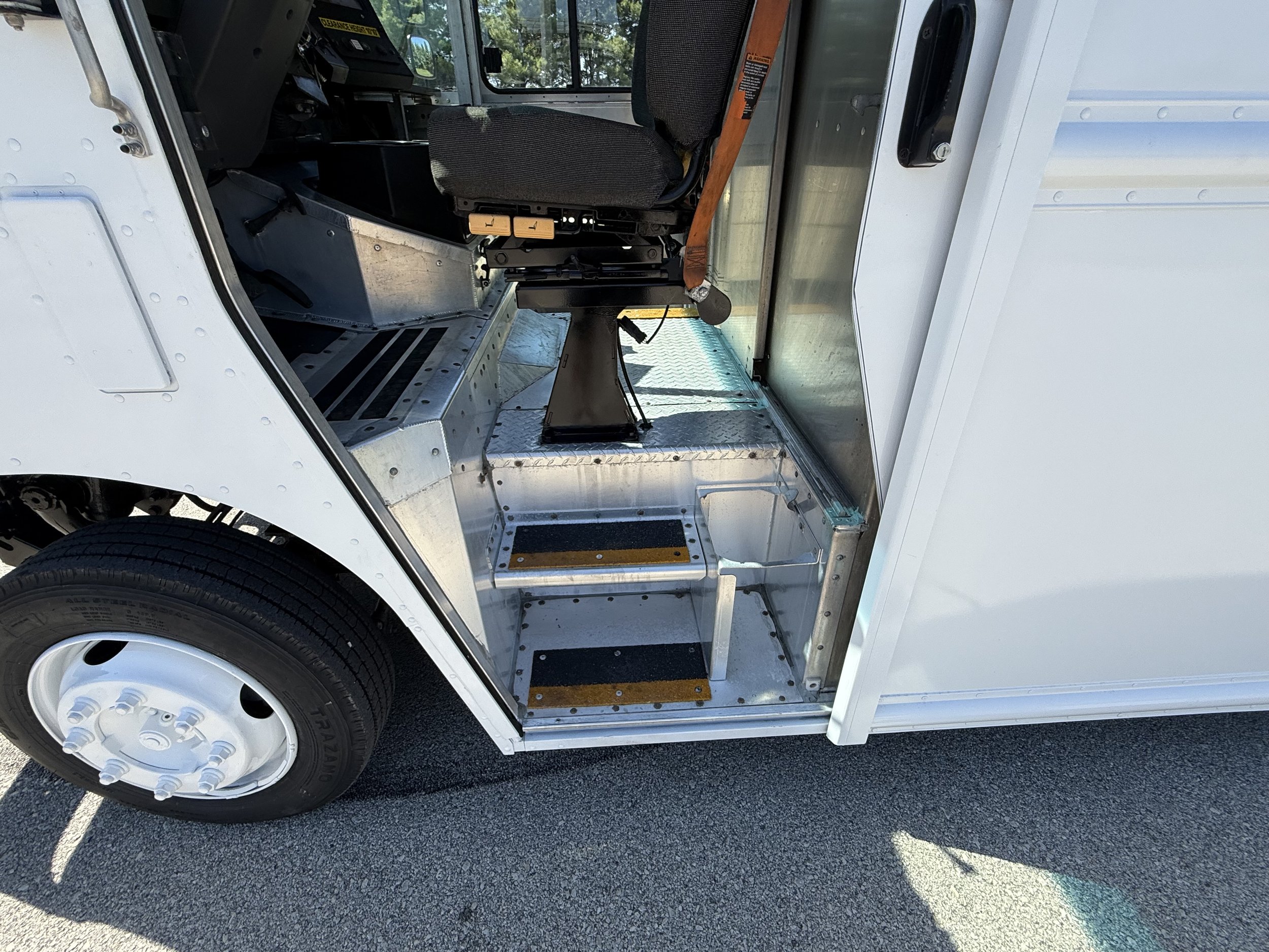 2021 Freightliner MT45 P900 Step van for sale