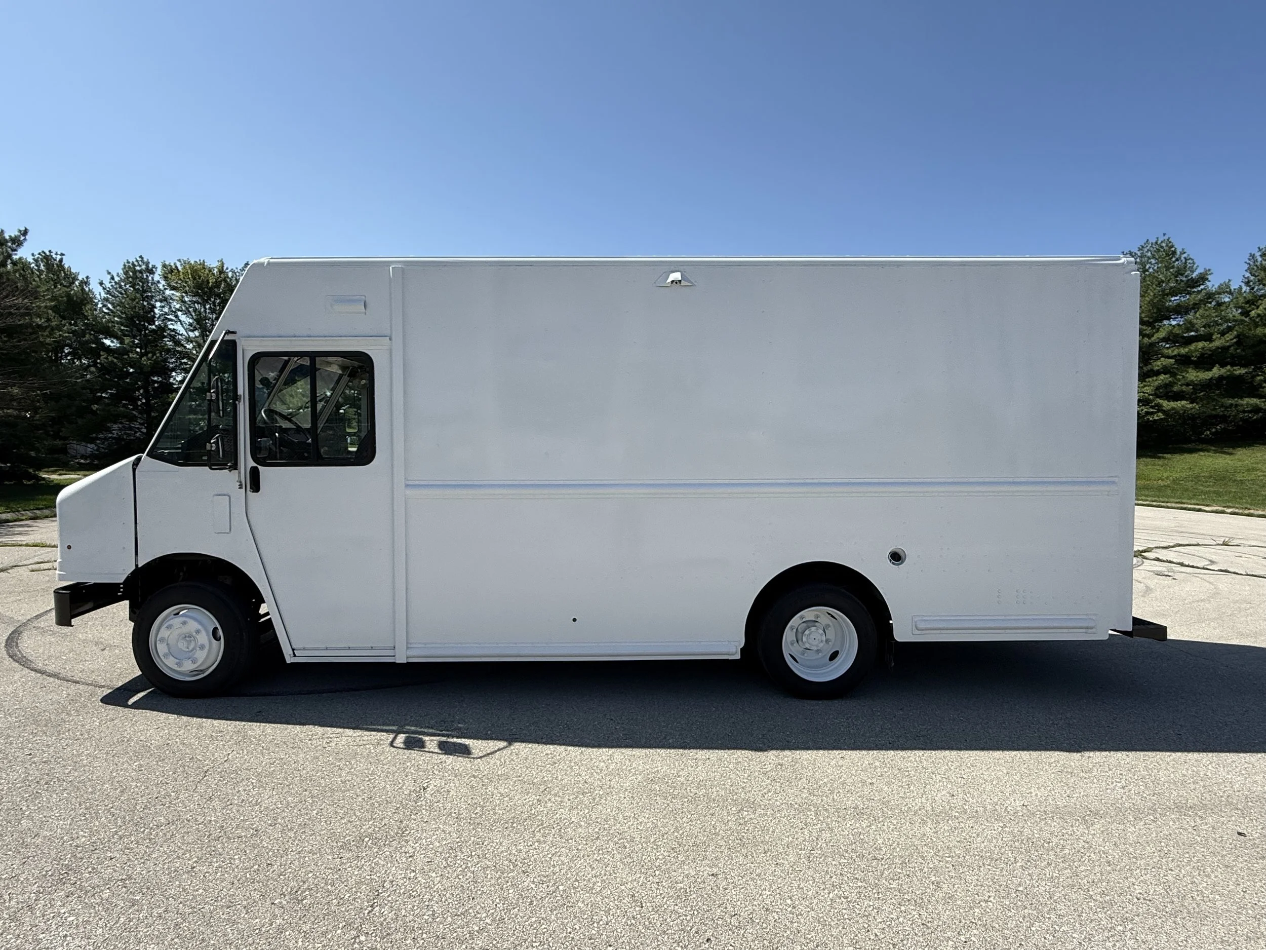 2021 Freightliner MT45 P900 Step van for sale