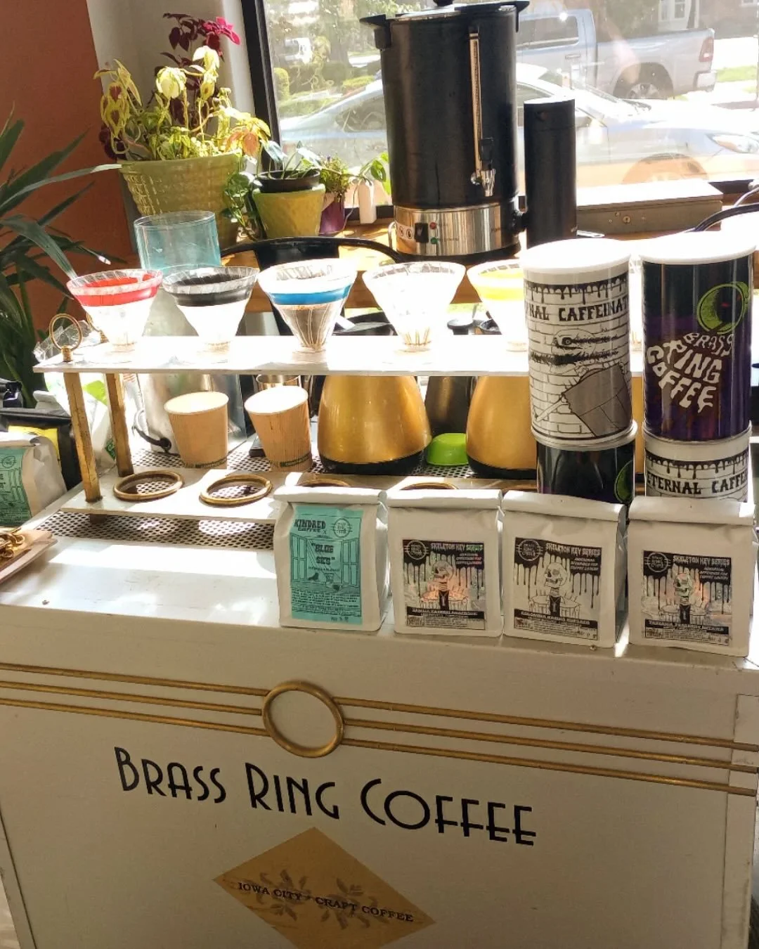 TOMORROW! Drop by Kindred to give some new @brassringcoffee roasts a try.

Sam is always so generous with his time and expertise; come talk some coffee and have a great time!