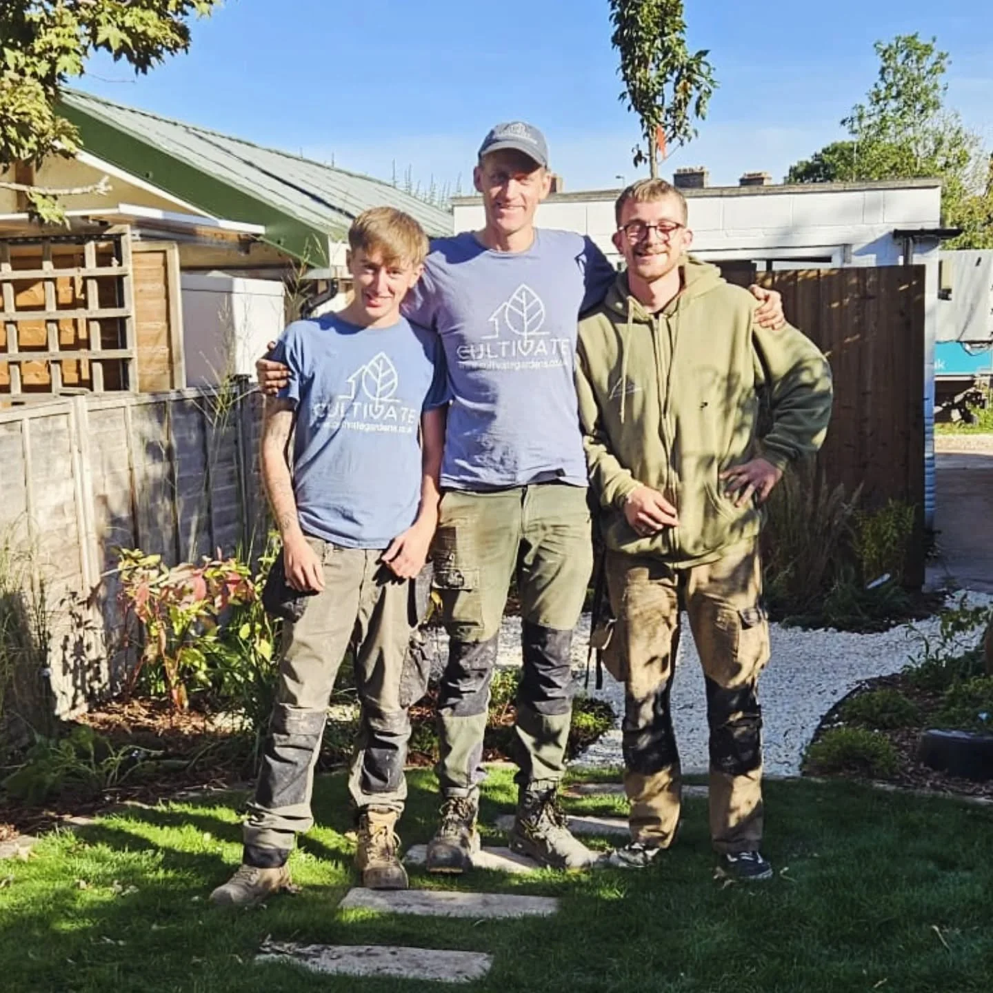 The lads looking (kinda) happy at the end of a job today 😊 Thanks to our lovely client Jackie!