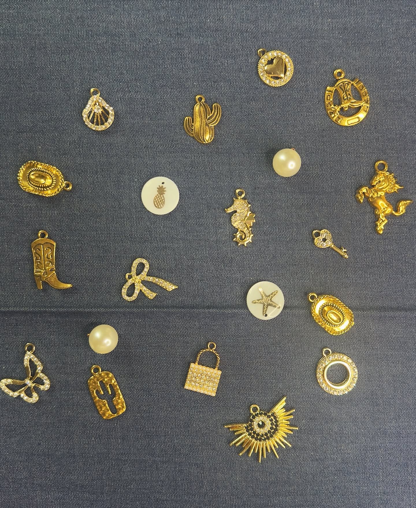 Some of our beautiful charms✨ 

#charmbar #charmbarexperience #charmjewelry #charmnecklace #bandanacharmnecklace #huntingtonbeach #thingstodoinorangecounty